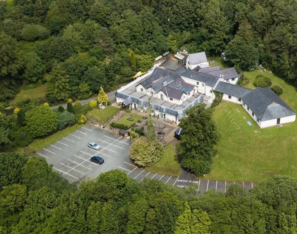 Carreg Bran Otel Llanfairpwllgwyngyll Dış mekan fotoğraf